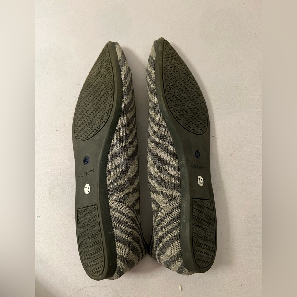 Euc Rothy’s Gray Zebra Stripe Points 7.5 - image 3